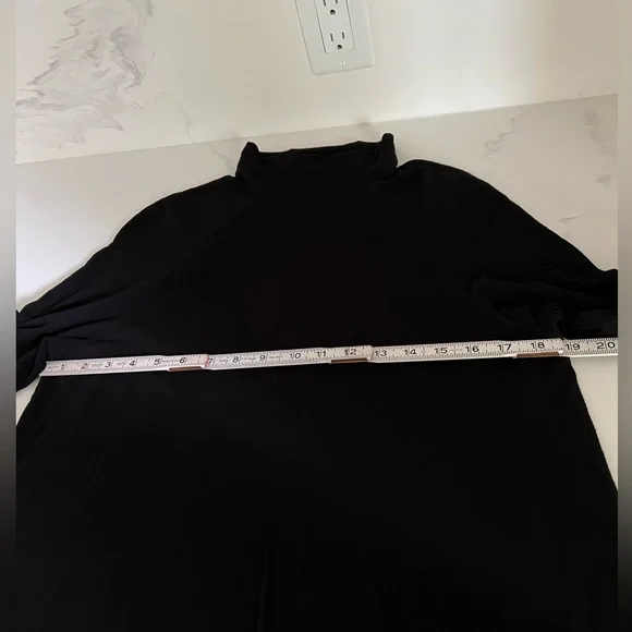 Thyme Maternity jersey knit mock neck top - Picture 5 of 13